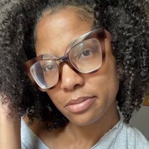 Meet your Posher, Teniqua